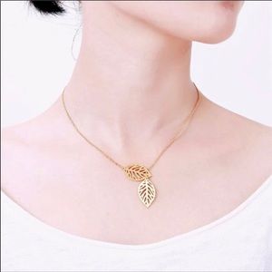 Beautiful New Leaves Pendant Necklaces Gold Plated